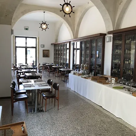 Miramare מלון 3*