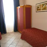 Miramare فندق أوترانتو